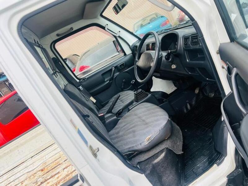 CARRY TRUCK