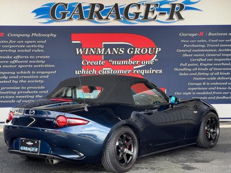 ROADSTER