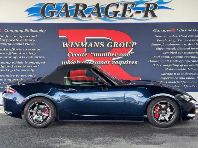 ROADSTER