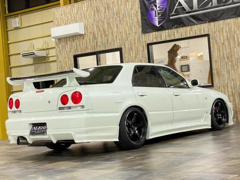 SKYLINE
