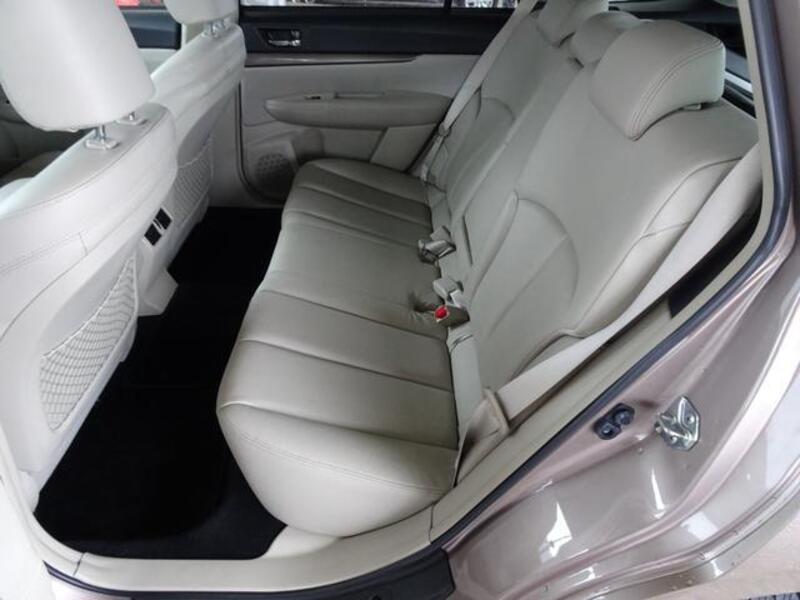 LEGACY OUTBACK