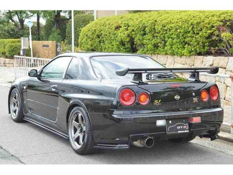 SKYLINE