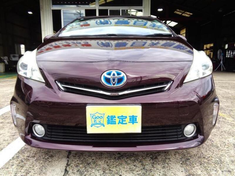 PRIUS ALPHA