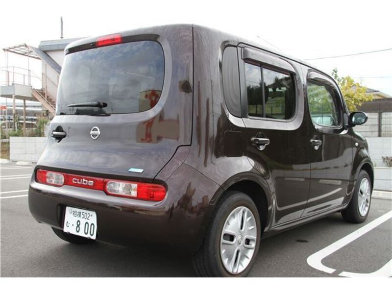 CUBE