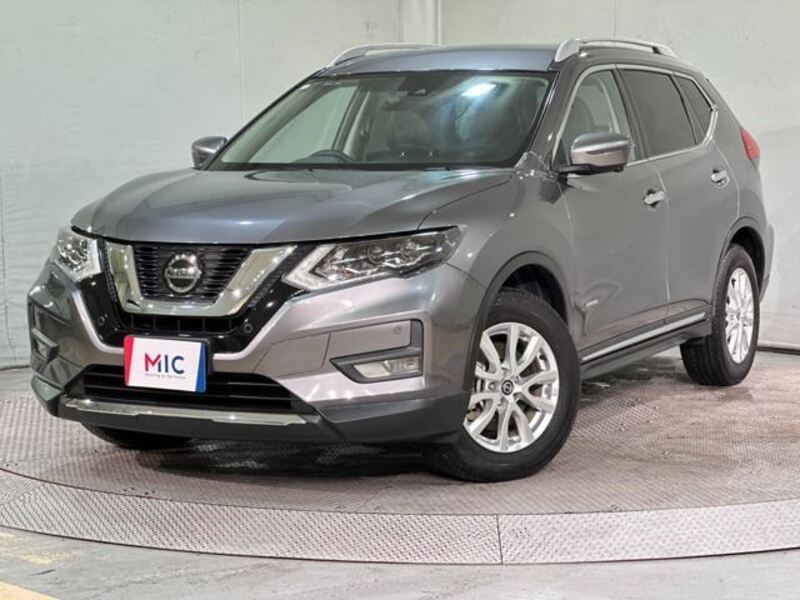 X-TRAIL-0