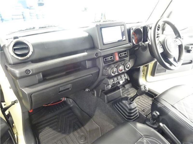 JIMNY SIERRA