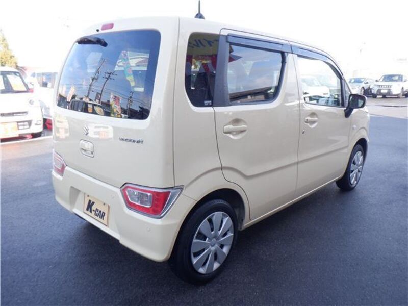 WAGON R