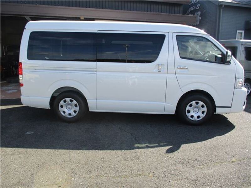 HIACE