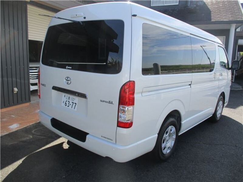HIACE