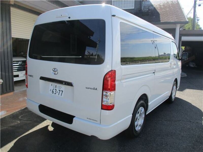 HIACE