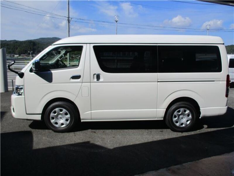 HIACE