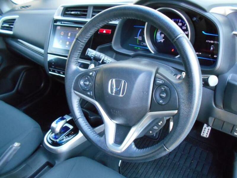 FIT HYBRID