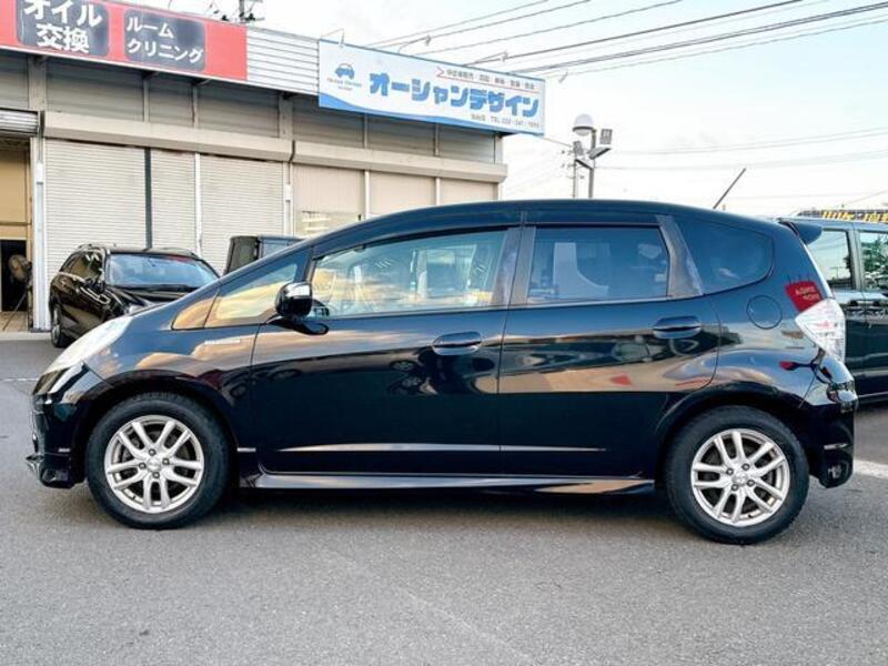 FIT HYBRID