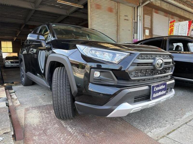 RAV4