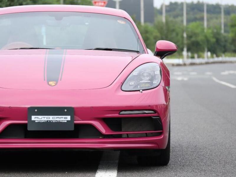 718 CAYMAN