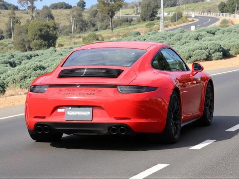 911