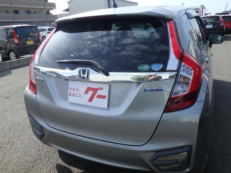 FIT HYBRID