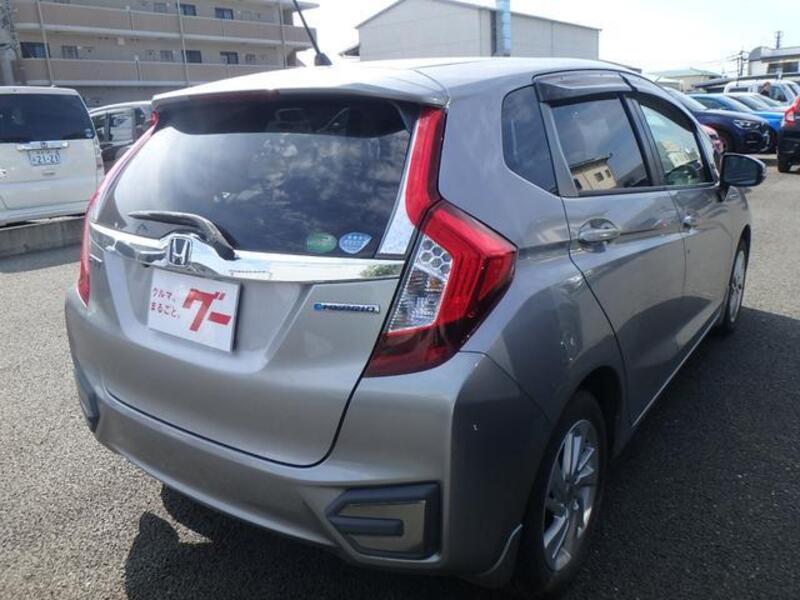 FIT HYBRID