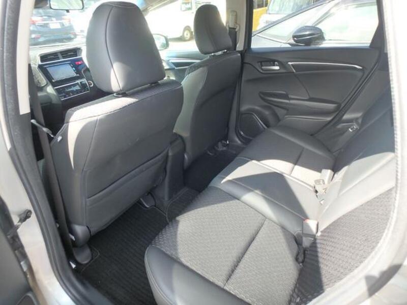FIT HYBRID