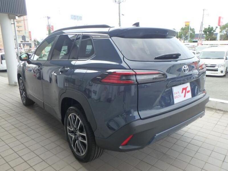 COROLLA CROSS