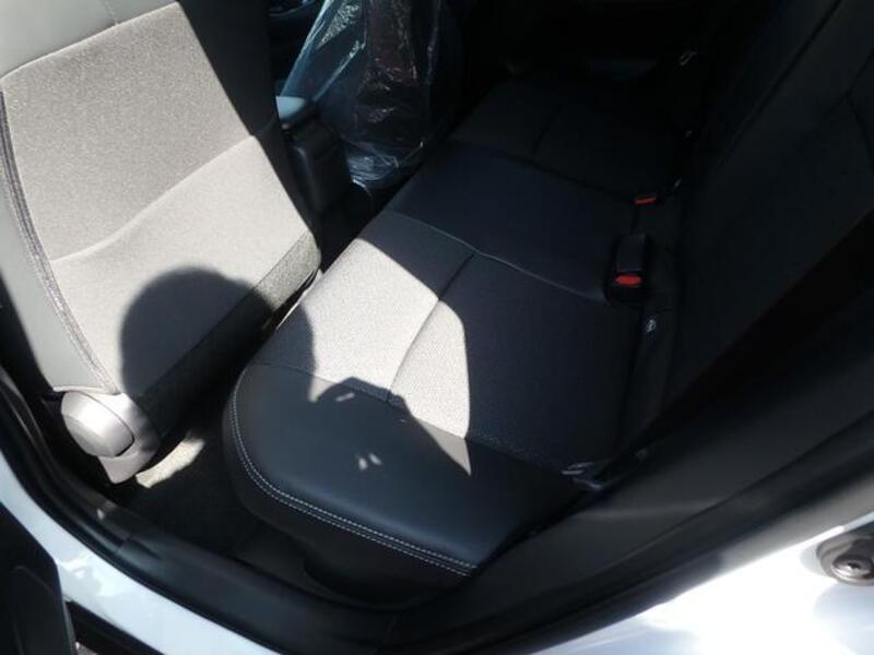 YARIS CROSS