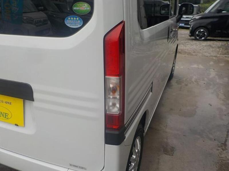 N-VAN