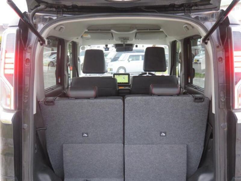 SPACIA CUSTOM