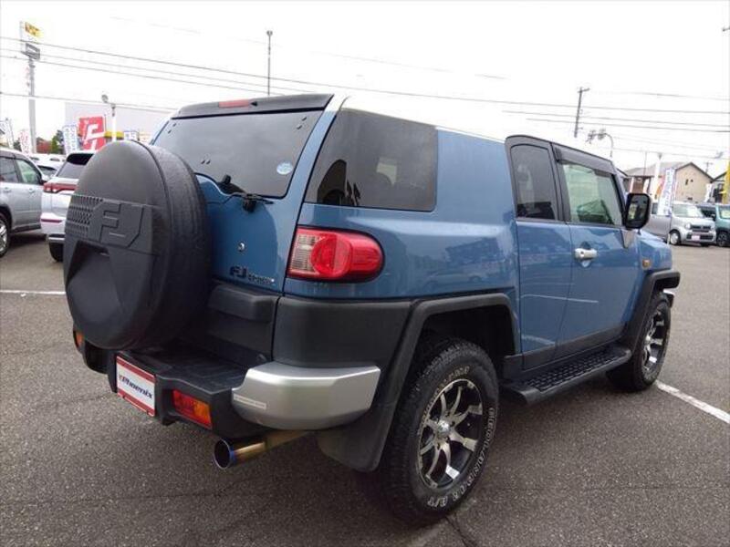 FJ CRUISER