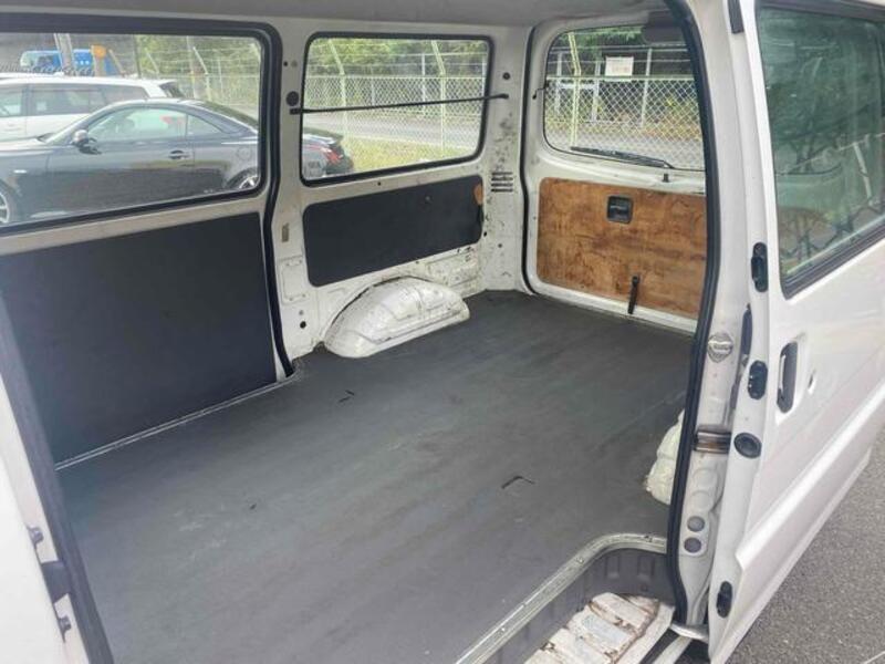 BONGO VAN