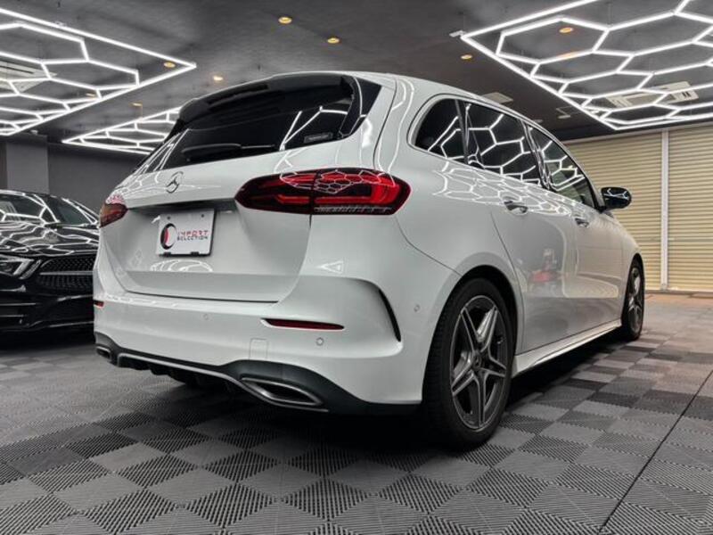 B-CLASS