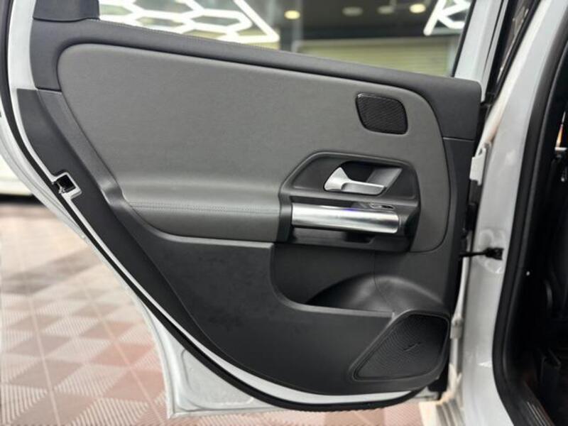 B-CLASS