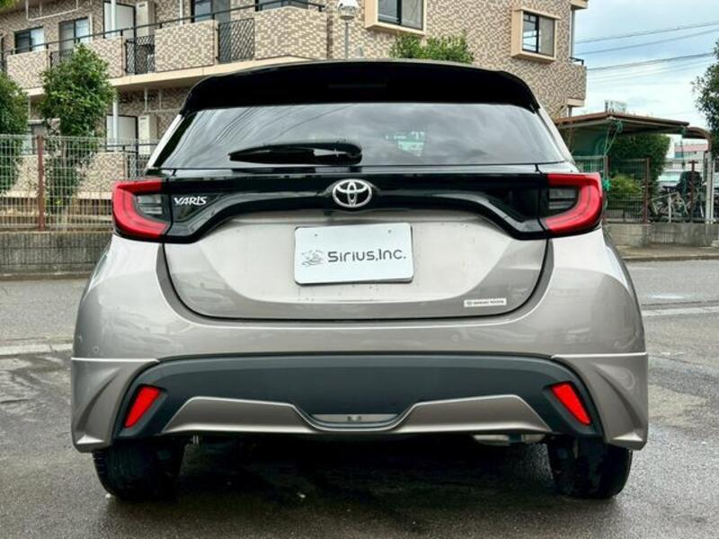 YARIS