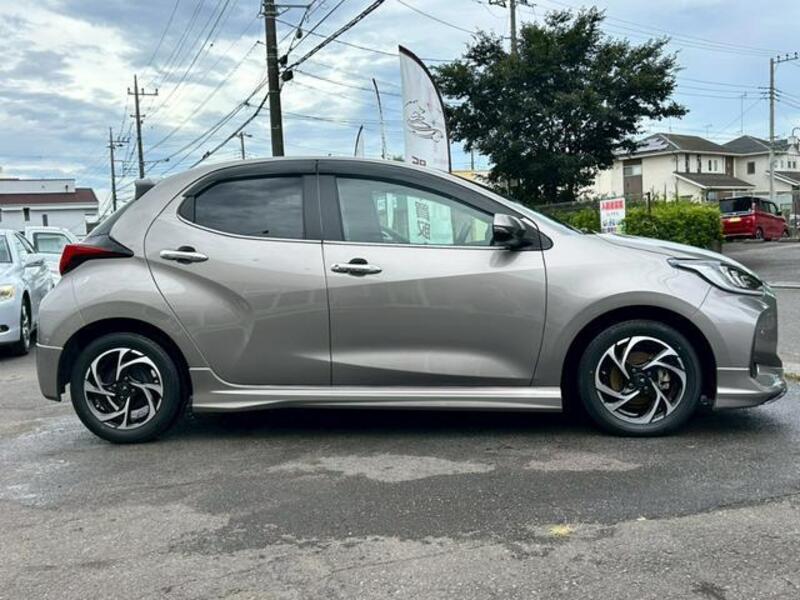 YARIS