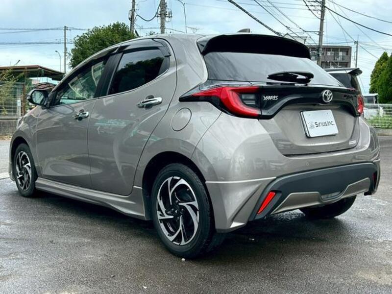 YARIS