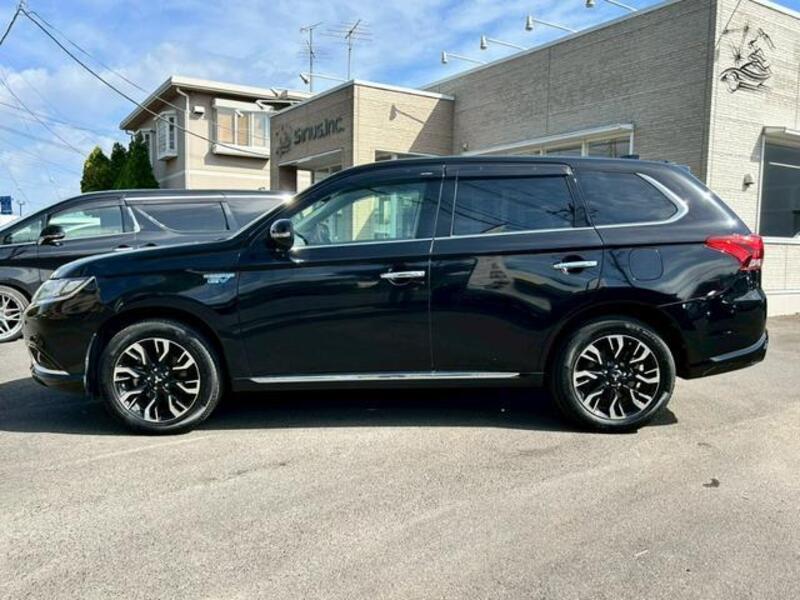OUTLANDER PHEV