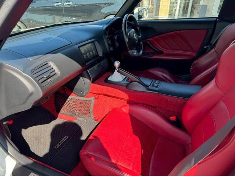 S2000
