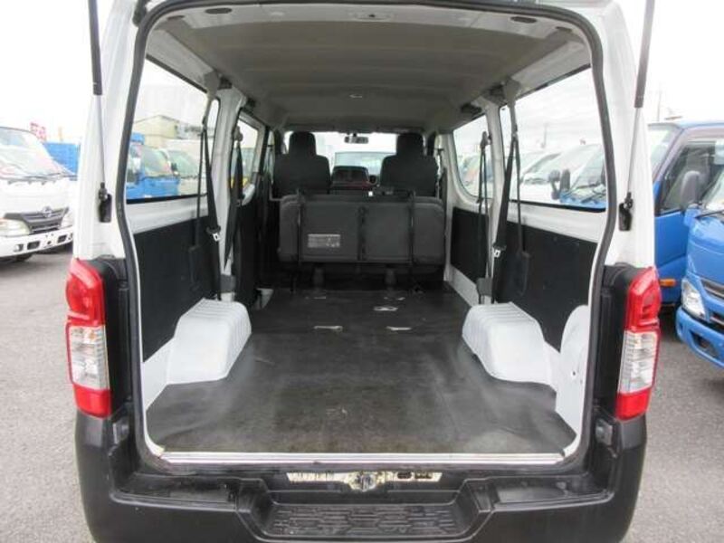 NV350 CARAVAN