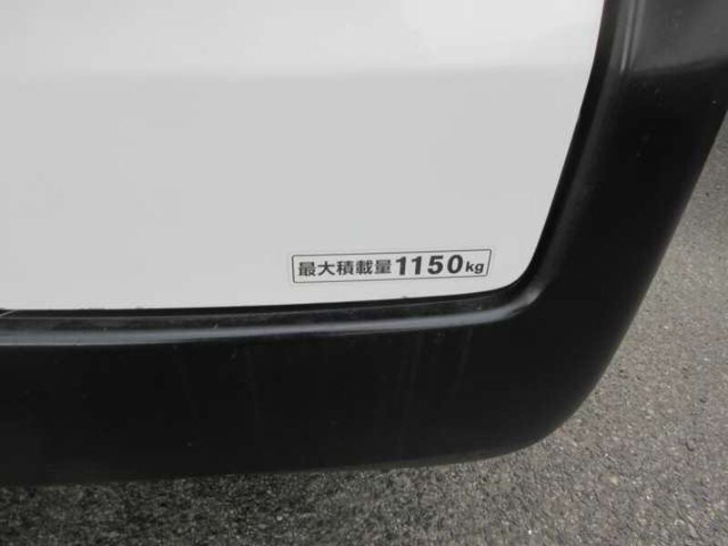 NV350 CARAVAN