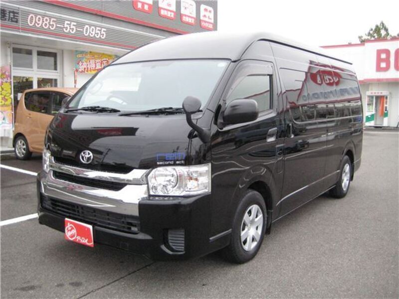 HIACE