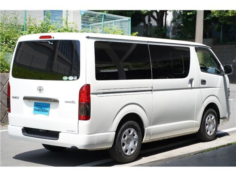 HIACE VAN