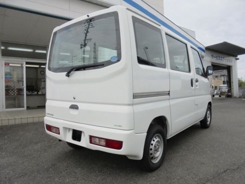 MINICAB VAN