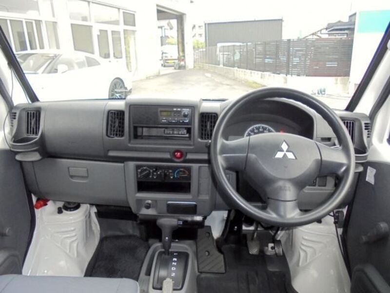 MINICAB VAN