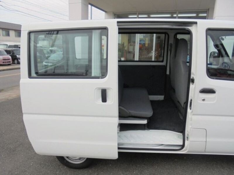 MINICAB VAN
