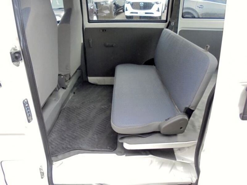 MINICAB VAN
