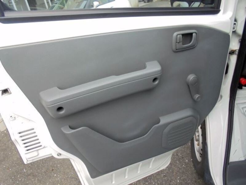 MINICAB VAN