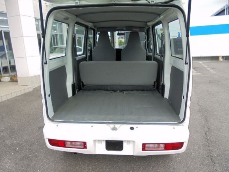 MINICAB VAN