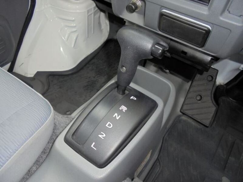 MINICAB VAN