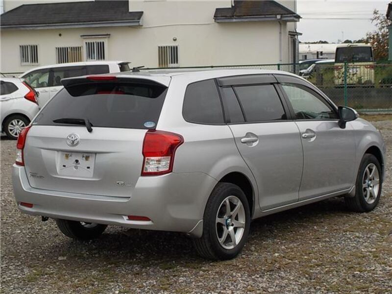 COROLLA FIELDER