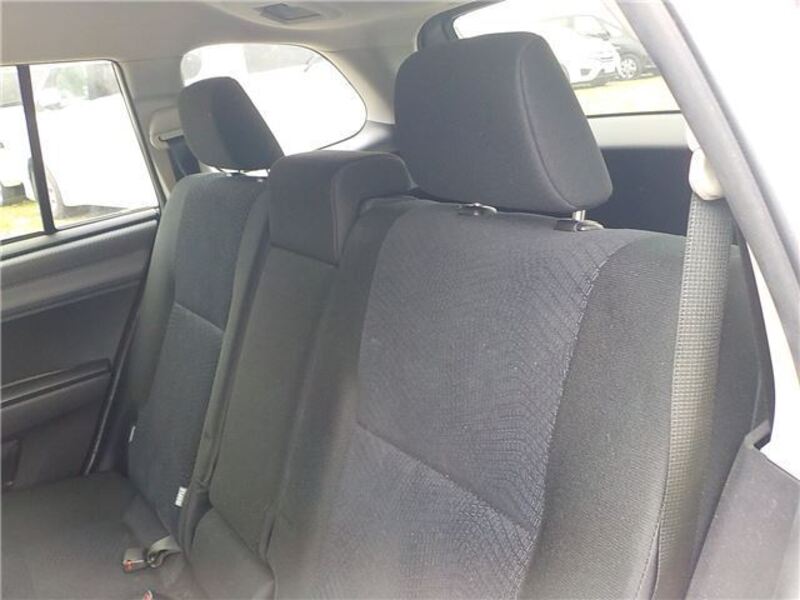 COROLLA FIELDER