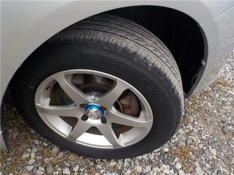 COROLLA FIELDER